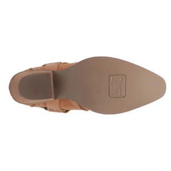 Dingo Gummy Bear Camel Harness Boots NEW 9 - Picture 3 of 13